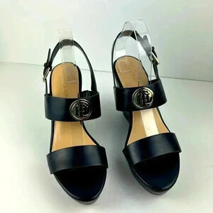 TOMMY HILFIGER PLATFORM NAVY BLUE SANDALS WITH GOLD METAL ACCENT NWOT SZ 9